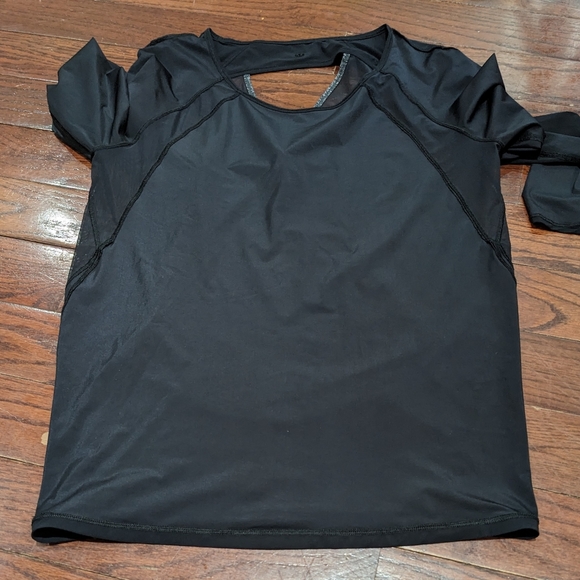 Lululemon If you're lucky long sleeve - size 4 - - Picture 10 of 11
